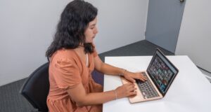 Sunedu presenta proyecto de reglamento con nuevas reglas de calidad para la educación semipresencial y a distancia