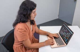 Sunedu presenta proyecto de reglamento con nuevas reglas de calidad para la educación semipresencial y a distancia