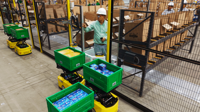 Tai Loy inaugura la primera cadena de útiles y juguetes inteligentes en Perú