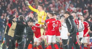 Real Madrid jugará el Repechaje de la Champions League al caer con Benfica 4-2