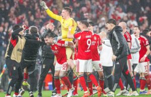 Real Madrid jugará el Repechaje de la Champions League al caer con Benfica 4-2