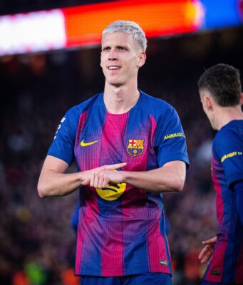 Barcelona recuperó la punta de la Liga de España al golear a Real Oviedo 3-0