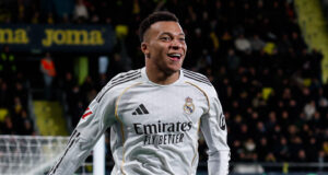 Real Madrid pasó a ser líder de la Liga de España al derrotar como visitante al Villarreal 2-0