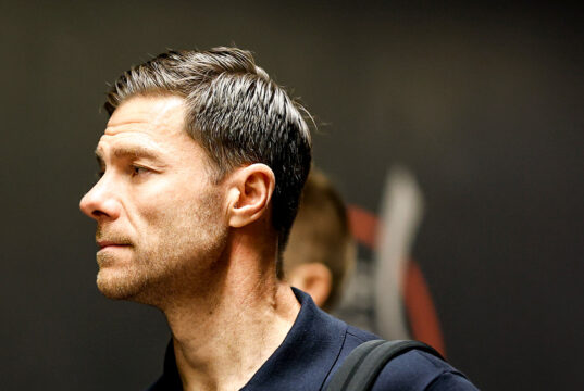 Real Madrid destituyó a Xavi Alonso como entrenador del Real Madrid tras perder la Supercopa