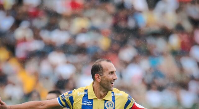 Juan Pablo II y FC Cajamarca empataron 3-3 en Chongoyape, anotando Cueva y Barcos