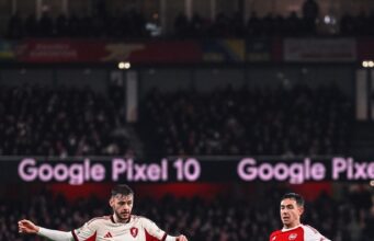 Arsenal no pudo ampliar ventaja sobre sus seguidores al empatar 0-0 con Liverpool