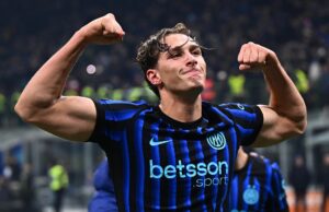 Inter de Milán le ganó al Lecce 1-0 y sacó seis puntos al Napóles que igualó con Parma 0-0