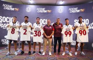 Universitario se mide ante la «U» de Chile mañana sábado en la denominada «Noche Crema»