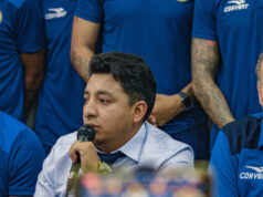 Hernán Barcos fue presentado oficialmente como nuevo jugador del FC Cajamarca