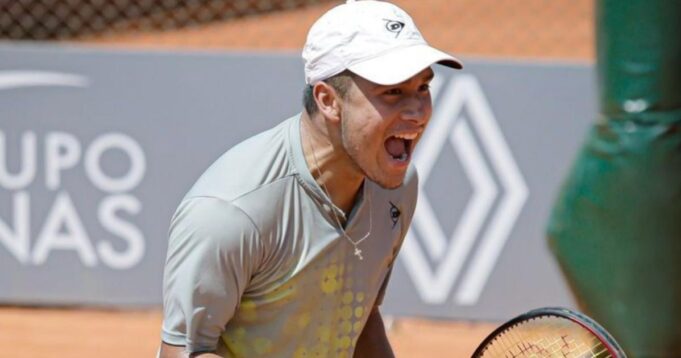 Gonzalo Bueno clasificó a los cuartos de final del Itajai 2 Challenger de Brasil