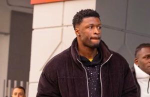 Sekou Gassama llegó a Lima esta mañana para incorporarse a Universitario