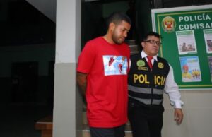 Dictan prisión preventiva para ex futbolista que portaba un arma de fuego que fue robada a un policía en Barranca