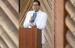 Médicos abandonan servicio y se van a bailar “perreo” en Ventanilla (VIDEO)