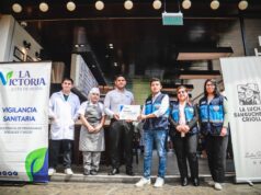 LA VICTORIA: ‘LA LUCHA’ SANGUCHERÍA CRIOLLA RECIBE IMPORTANTE CERTIFICACIÓN POR CUMPLIR CON LAS BUENA PRÁCTICAS SANITARIAS
