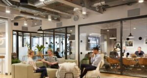 Empresas recalculan el tamaño de sus oficinas para alinearlas a nuevas dinámicas de trabajo