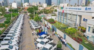 MIDAGRI entrega nueva flota vehicular a la ANA para repotenciar la gestión de los recursos hídricos en el país