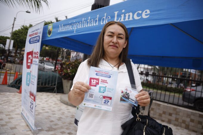 Municipalidad de Lince instala módulos de pagos y orientación en los Centros Comerciales Arenales y Risso