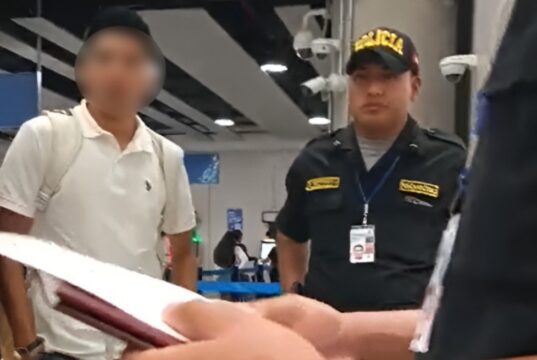 Migraciones identificó a un ecuatoriano que intentaba viajar a España con pasaporte peruano adulterado