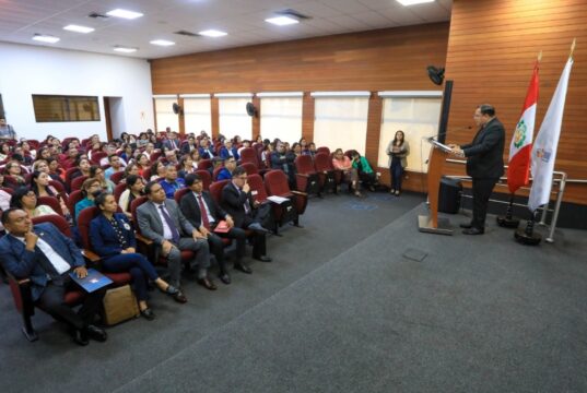 Operadores de justicia y especialistas analizan las oportunidades generadas con la creación de SUNIR