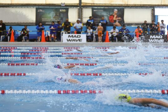 Más que natación: ¿por qué el ejercicio acuático es clave para la salud integral?
