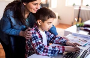 Cómo proteger a tus hijos de los riesgos digitales este verano