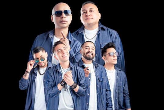La Orquesta N’Samble presenta “Amigo Mío”, versión salsa del éxito “Amiga Mía” de Karol G y Greeicy (VIDEO)