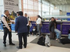 Migraciones y la PNP detectan que una familia intentaba salir del país con pasajes comprados con tarjeta de crédito clonada