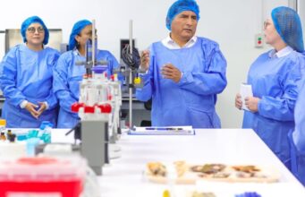 PRODUCE fortalece la cadena pesquera y acuícola con impulso tecnológico y control sanitario en el Callao