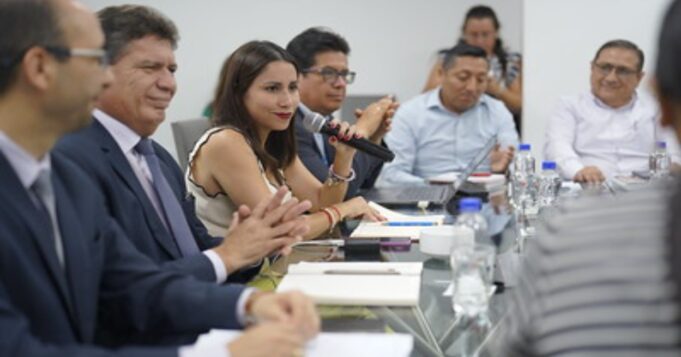 Ministra Shica a alcaldesas: “Trabajemos juntas por los vulnerables que no esperan”