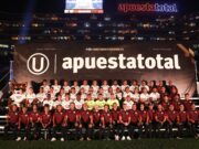 Universitario de Deportes presentó a su plantel de la temporada 2026 en la «Noche Crema»