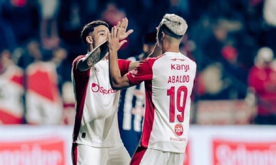 Alianza Lima se estrenó con derrota en el 2026 al caer ante Independiente 2-1 en la Serie «Río de la Plata»