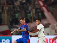 Universitario goleó a la Universidad de Chile por 3-0 con tantos de Pérez-Guedes, Valera y Rivera
