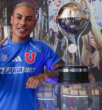 Eduardo Vargas flamante jale de la «U» de Chile estará el 24 de enero ante Universitario en la «Noche Crema»