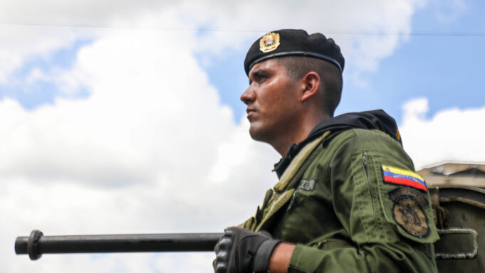 Venezuela llama a «movilización total» tras denunciar ataque militar de EE.UU.