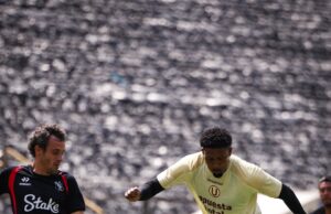 Universitario y Melgar jugaron dos amistosos en el Estadio Monumental de Ate