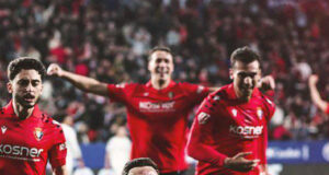 Real Madrid cayó en su visita a Osasuna 2-1 y puede ceder la punta si gana Barcelona a Levante