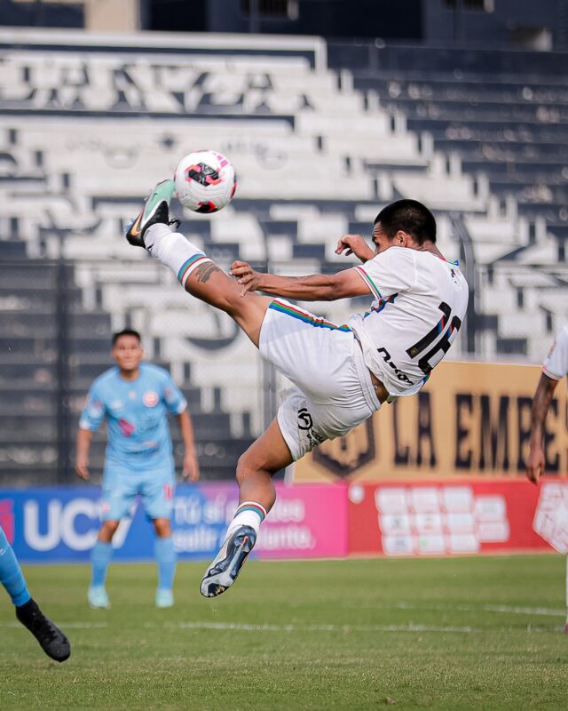 CD Moquegua logró su primer triunfo en el Apertura al vencer a Garcilaso 1-0 con golazo de Ruiz