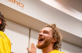 Bodo Glimt de Noruega eliminó al Inter de Milán al volver a ganarle 2-1 de visitante en los playoffs de Champions