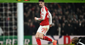 Arsenal finalista de la Carabao Cup de Inglaterra al eliminar al Chelsea 1-0 (global 4-2)