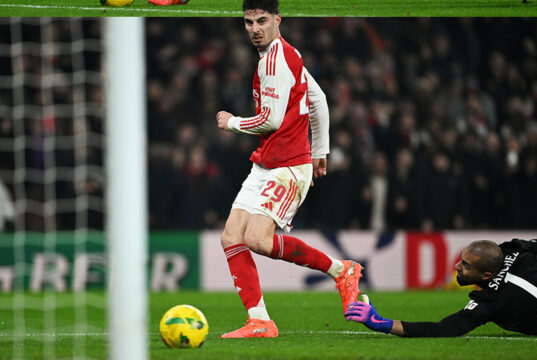 Arsenal finalista de la Carabao Cup de Inglaterra al eliminar al Chelsea 1-0 (global 4-2)