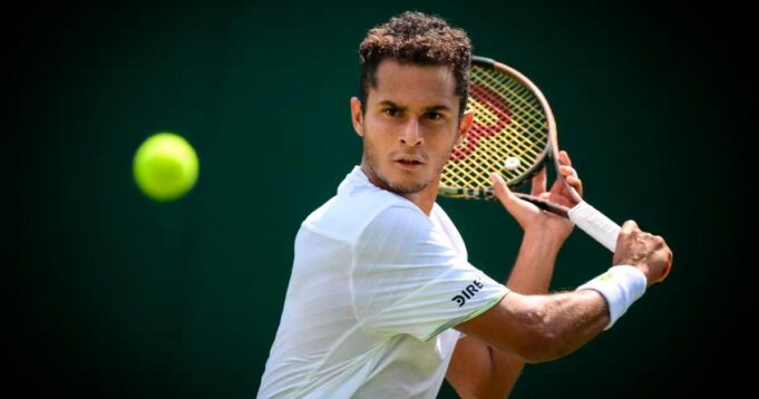 Juan Pablo Varillas avanzó en el Tigre 2 Challenger de Argentina derrotando al argentino Midón