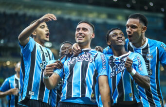 Erick Noriega fue la figura del Gremio en el trunfo ante Mineiro 2-1, al anotar un gol y dar pase para el otro