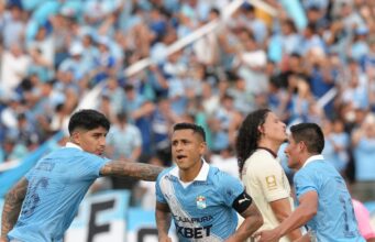 Javier Rabanal técnico de la «U» admitió que hubo errores que les costó el empate ante Crisral