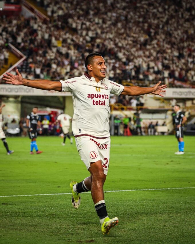 Universitario derrotó al ADT de Tarma 2-0 con goles de Valera y Pérez-Guedes en estreno del Apertura