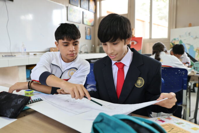 Más de 20 mil postulantes rendirán este domingo la prueba escrita de ingreso a los COAR