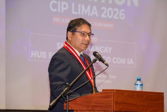 Presentan a los equipos que diseñarán plataforma con IA para ordenar inversiones en la Zeep de Chancay