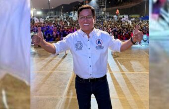 César Vásquez: “Rafael López Aliaga busca hacer un negocio de la salud pública”