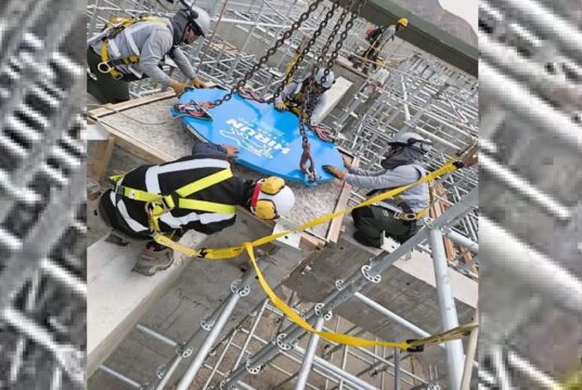 Instalan sistema antisísmico en hospital de Manchay