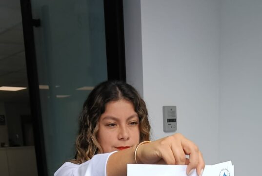 Candidata de Avanza País rechaza bono de S/15,600 del Congreso