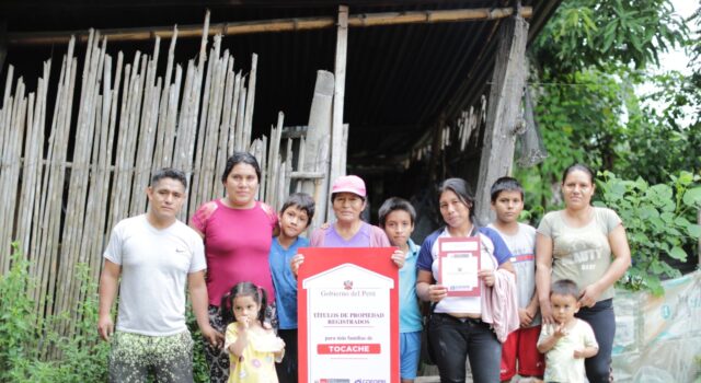 Cofopri despliega brigadas en la selva y acelera la formalización de más de 800 viviendas en tres regiones